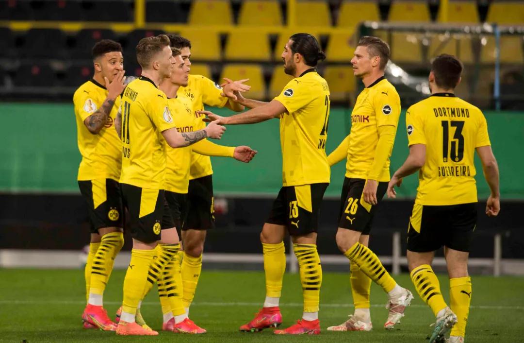 مباراة الزمالك والمصري في الدوري متى ستقام المباراة المرتقبة؟